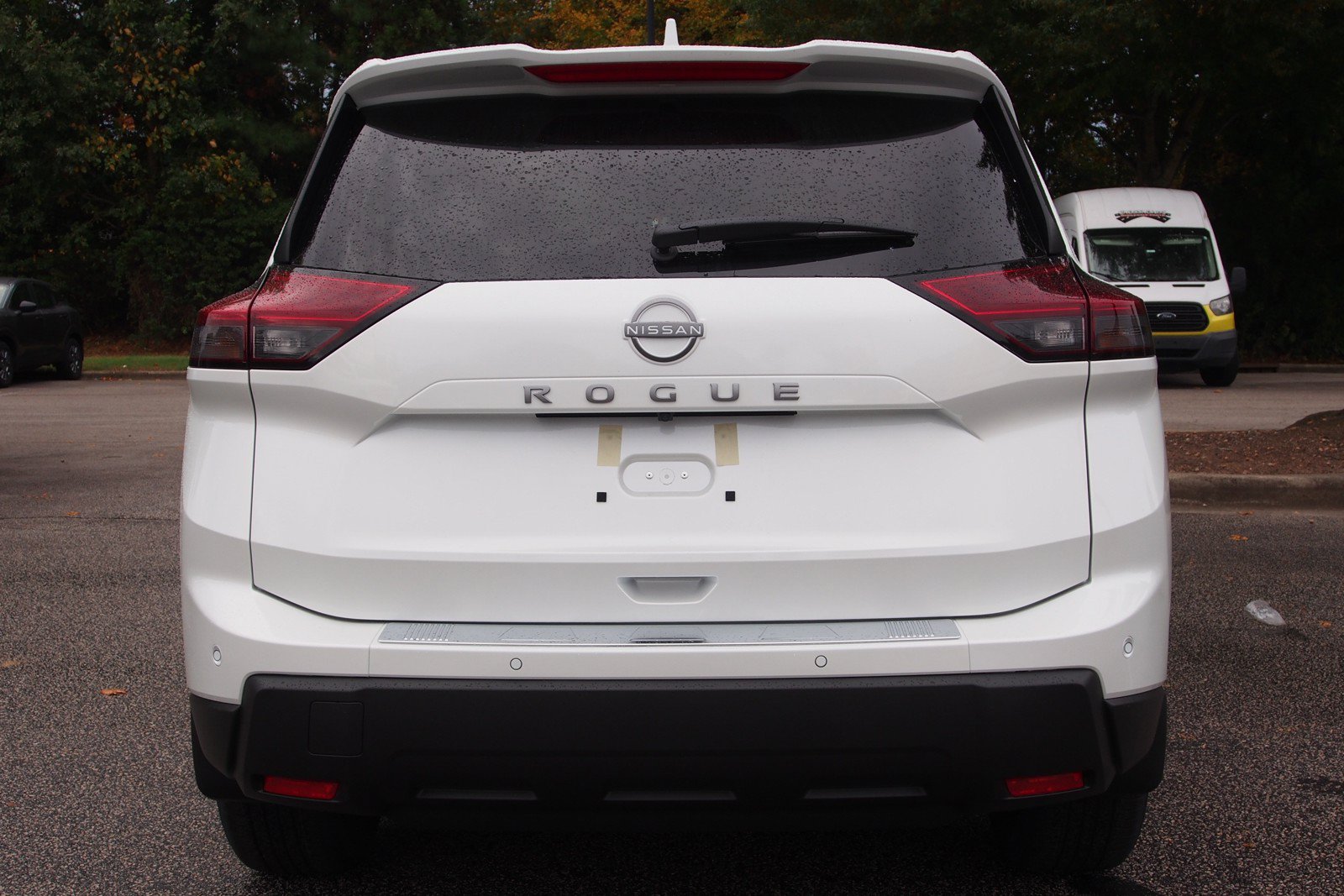 Used 2026 Nissan Rogue SV FWD image 6