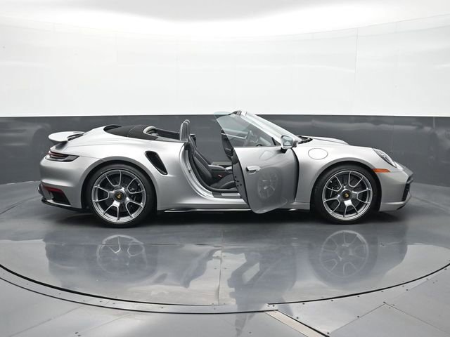 Certified 2022 Porsche 911 Turbo S AWD/4WD image 31