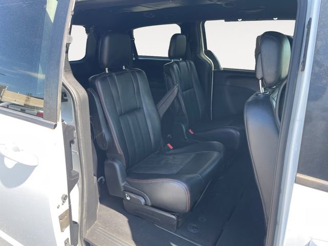 Used 2019 Dodge Grand Caravan GT image 29