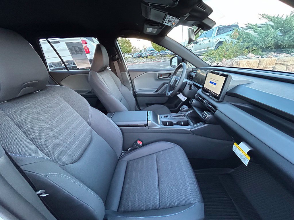 Used 2026 Toyota RAV4 SE w/ Weather Package AWD/4WD image 29
