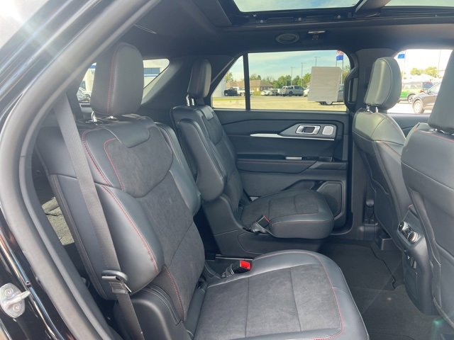 New 2025 Ford Explorer ST image 41
