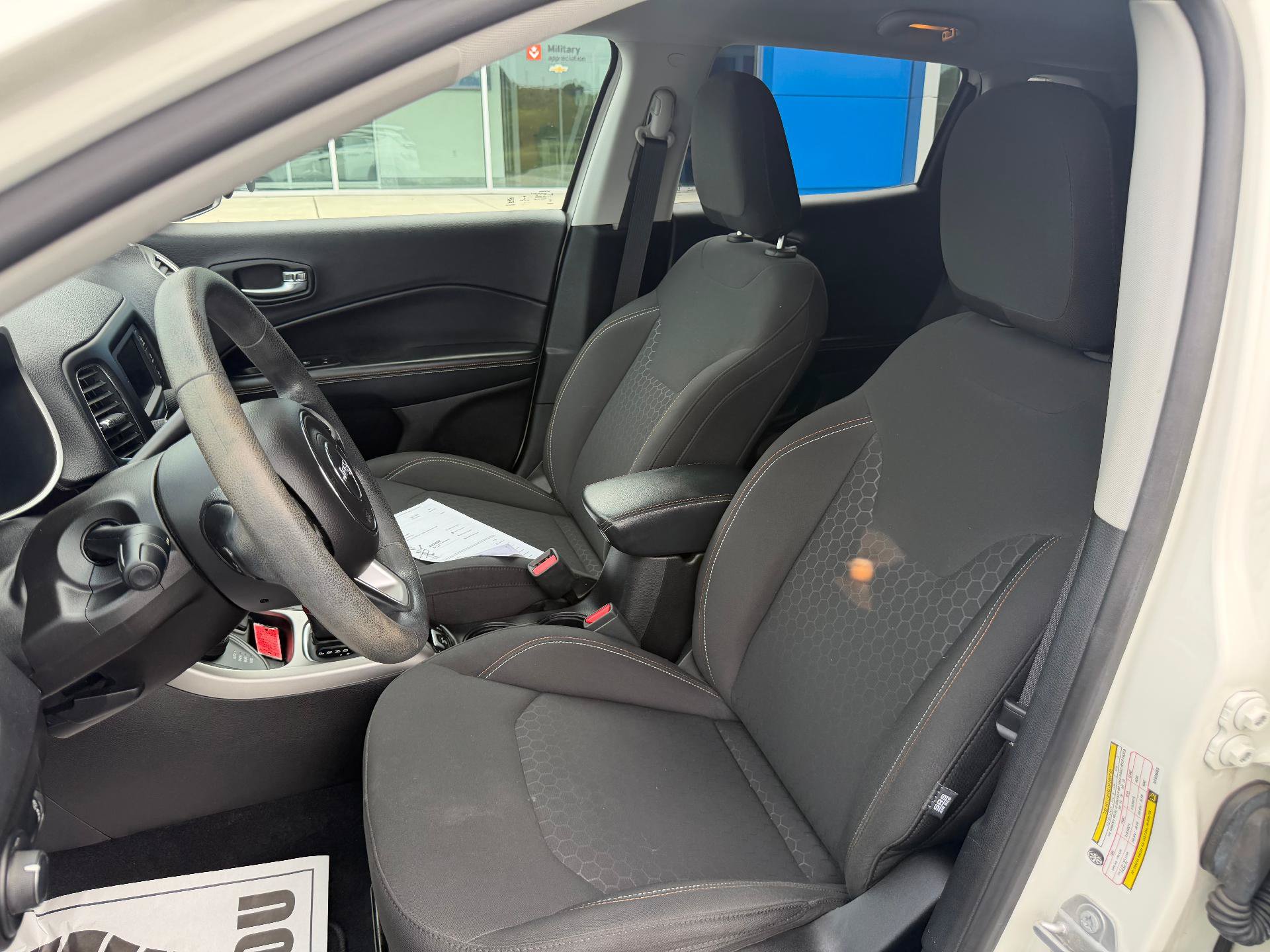 Used 2017 Jeep Compass Sport AWD/4WD image 17