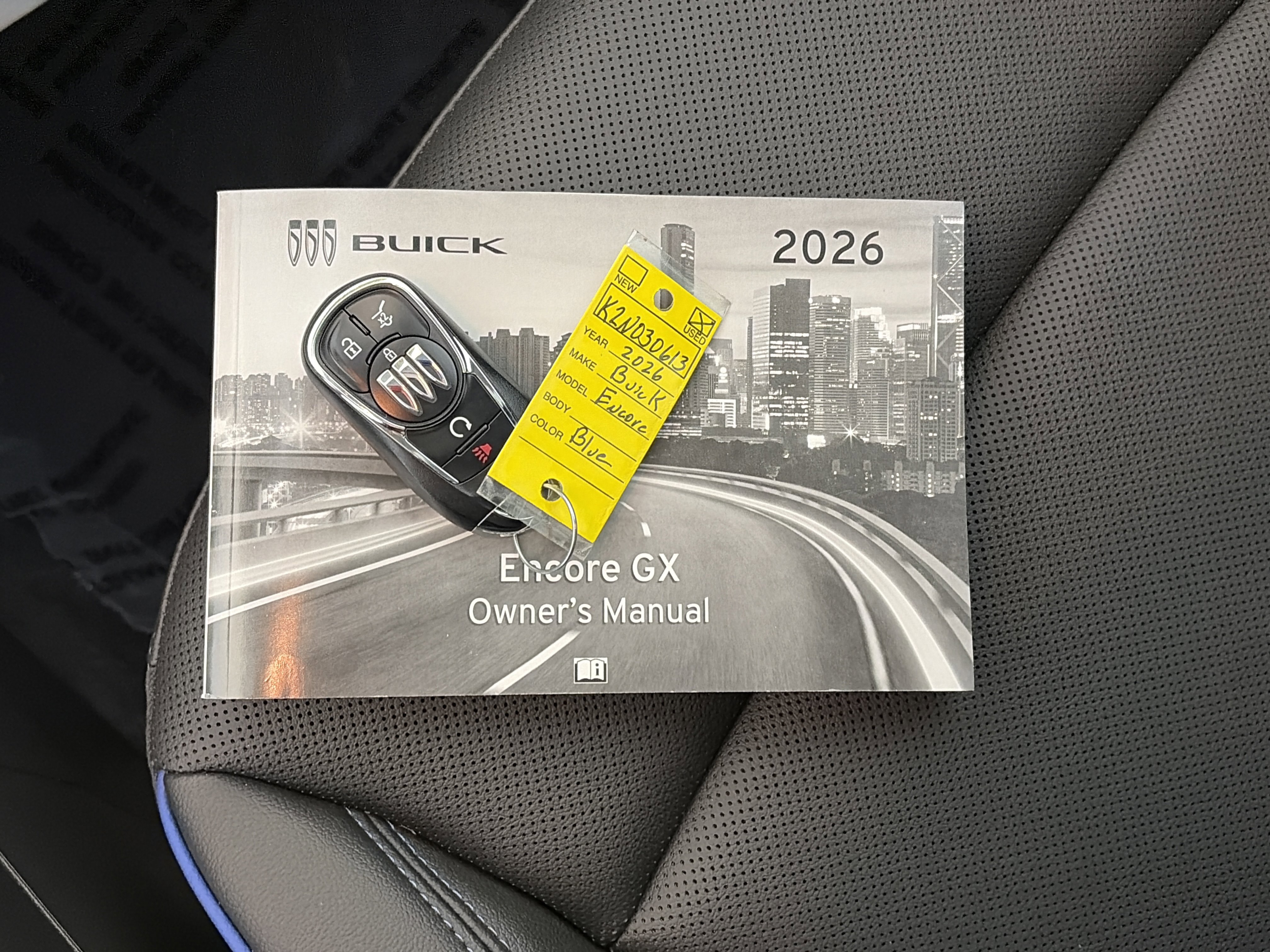 Used 2026 Buick Encore GX Sport Touring w/ Comfort Package image 32