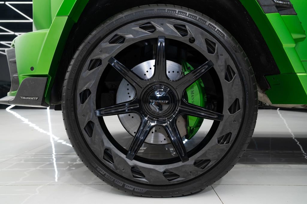 Used 2025 Mercedes-Benz G 63 AMG 4MATIC image 30