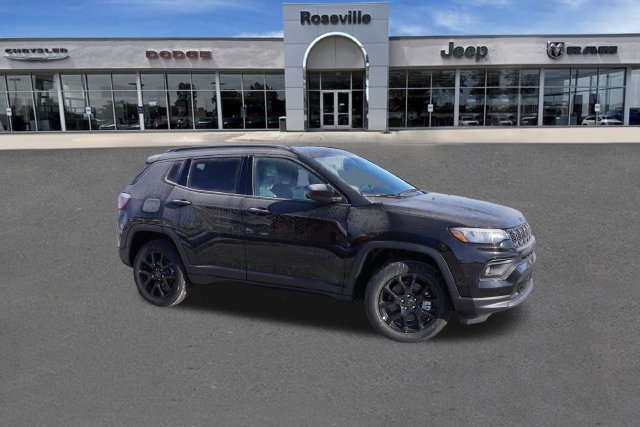New 2026 Jeep Compass Latitude AWD/4WD image 2