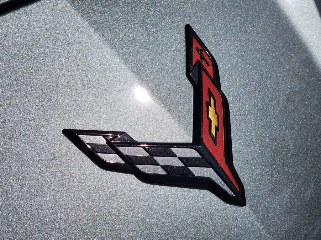 Used 2024 Chevrolet Corvette Stingray Preferred Cpe w/ 2LT RWD image 16