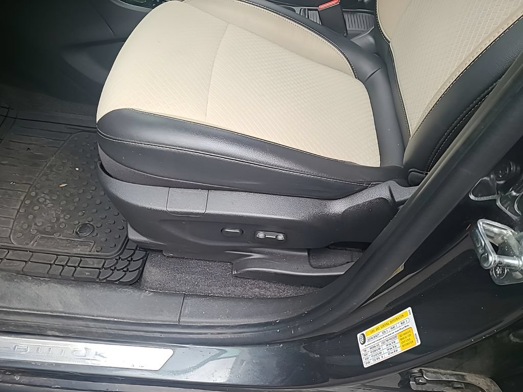 Used 2017 Buick Encore Preferred AWD/4WD image 11