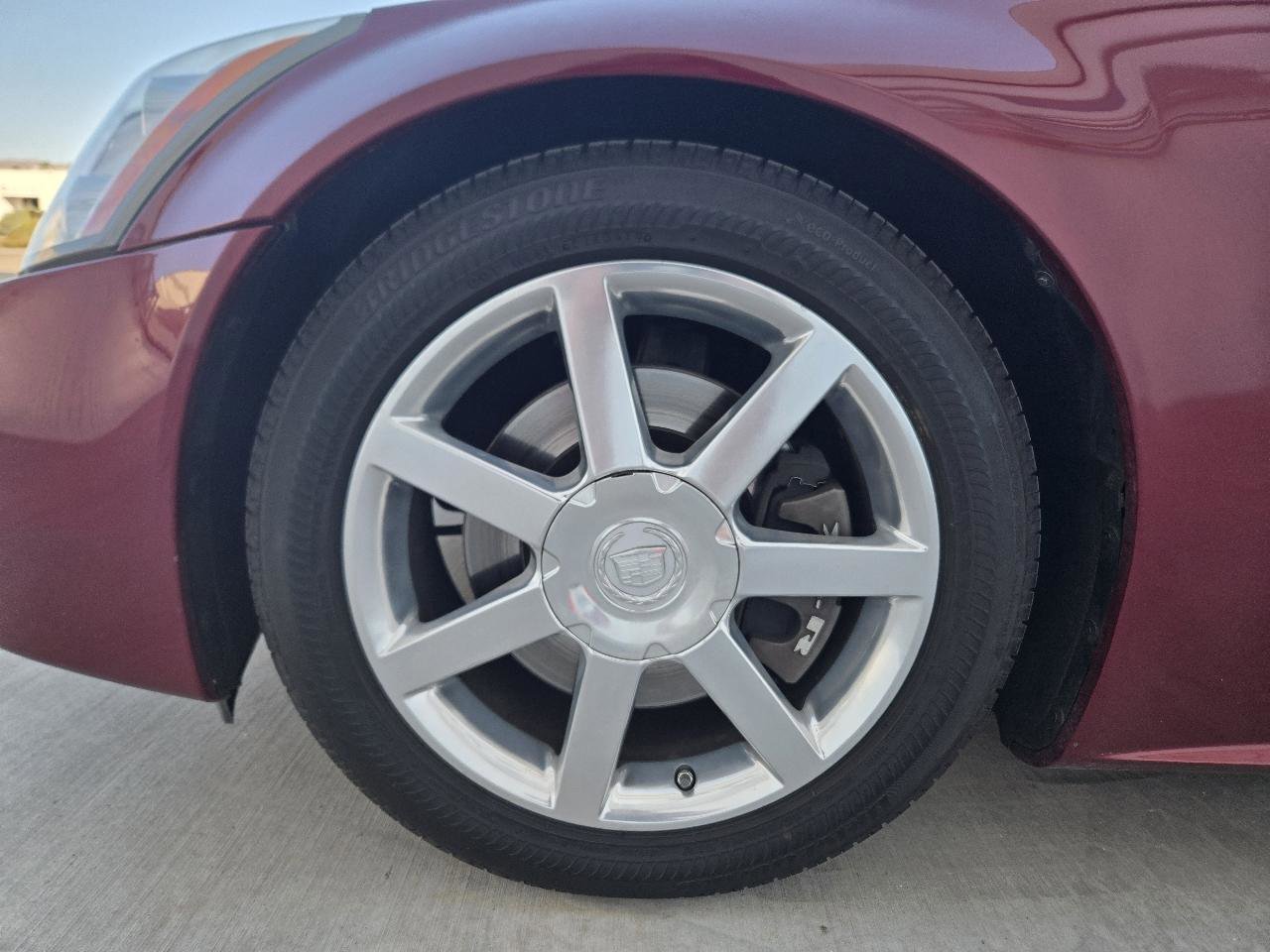 Used 2006 Cadillac XLR image 45