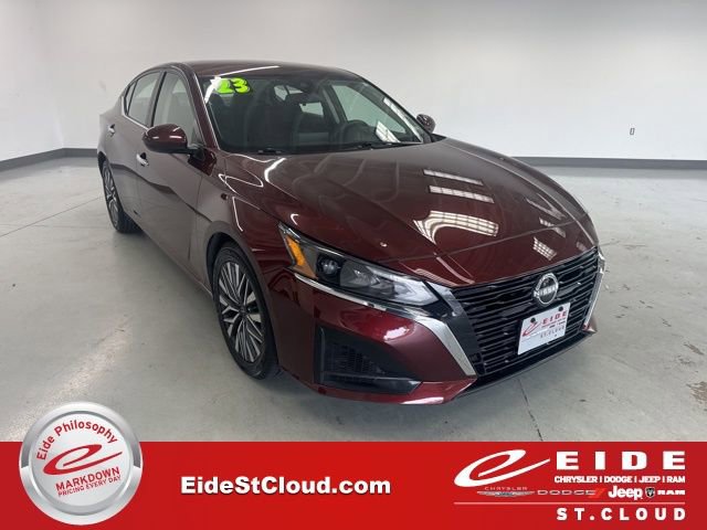 Used 2023 Nissan Altima 2.5 SV