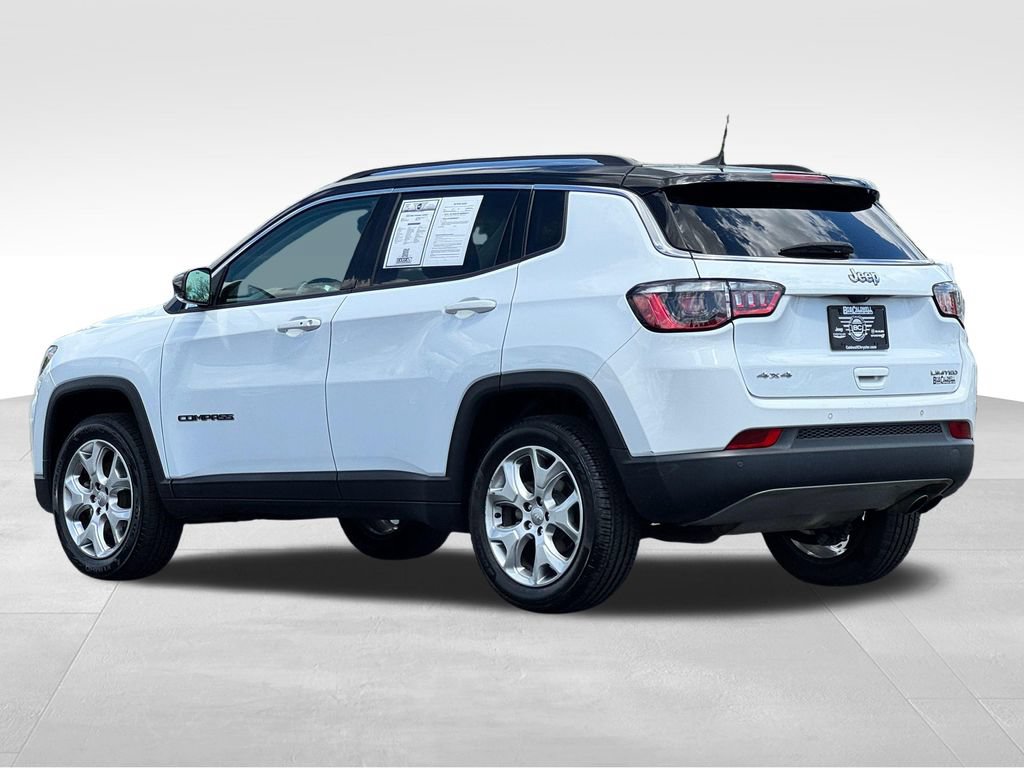 Used 2022 Jeep Compass Limited AWD/4WD image 5