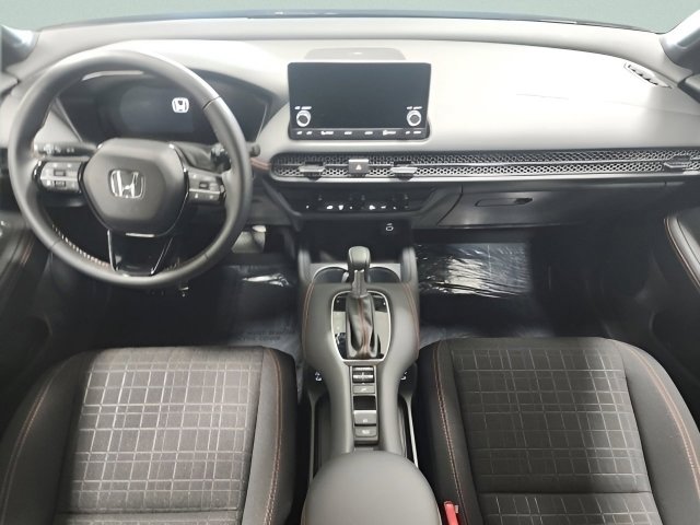 Certified 2025 Honda HR-V Sport image 2
