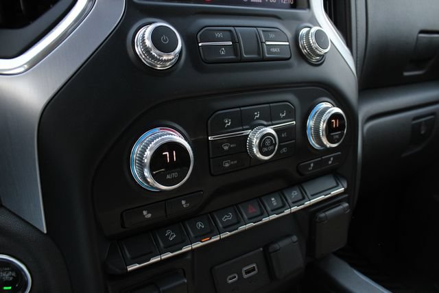 Used 2020 GMC Sierra 1500 Elevation w/ Elevation Value Package AWD/4WD image 17