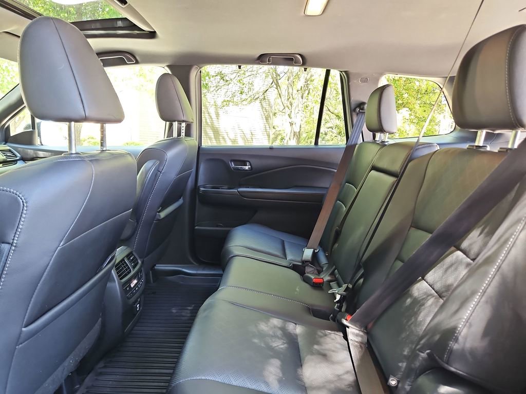 Used 2021 Honda Passport Touring image 31