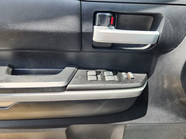 Certified 2019 Toyota Tundra SR5 AWD/4WD image 23