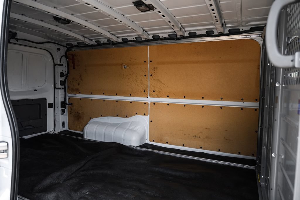 Used 2020 Nissan NV 2500 SV RWD image 33