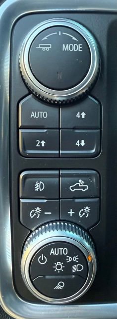 Used 2021 GMC Sierra 2500 AT4 w/ AT4 Premium Plus Package image 39