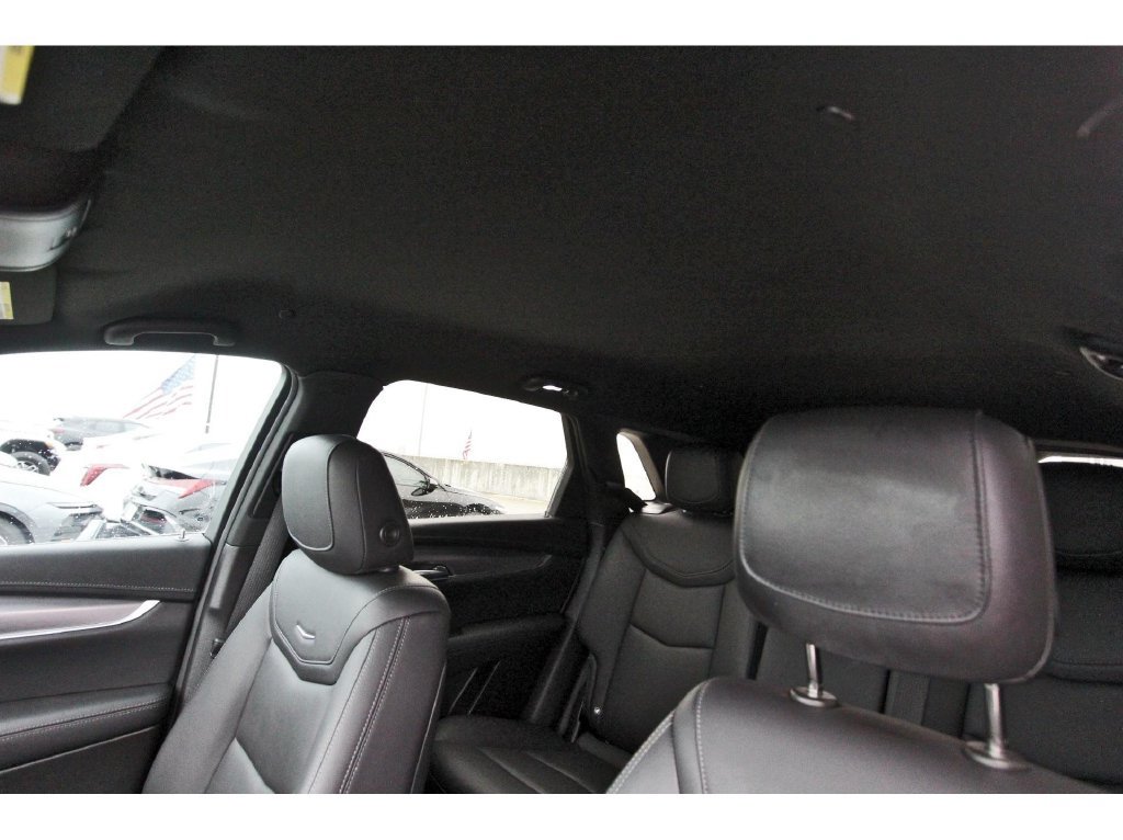 Used 2023 Cadillac XT5 Luxury FWD image 28