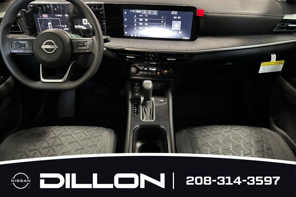 New 2026 Nissan Kicks SV w/ Cold Weather Package FWD image 5