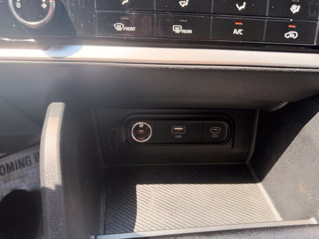 Used 2024 Kia Sportage LX AWD/4WD image 25