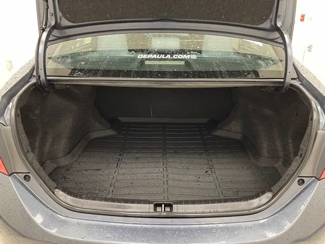 Used 2017 Toyota Corolla LE w/ Carpet Mat Package (TMS) FWD image 13