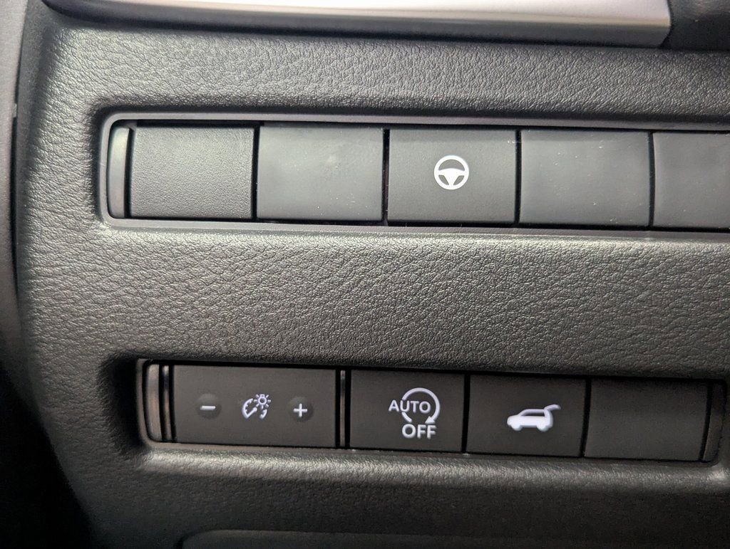 New 2026 Nissan Rogue SV image 17