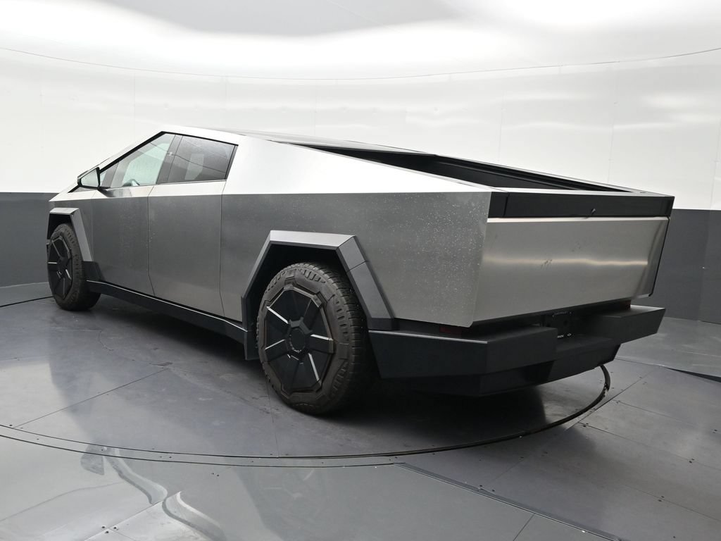 Used 2024 Tesla Cybertruck AWD Crew Cab image 3