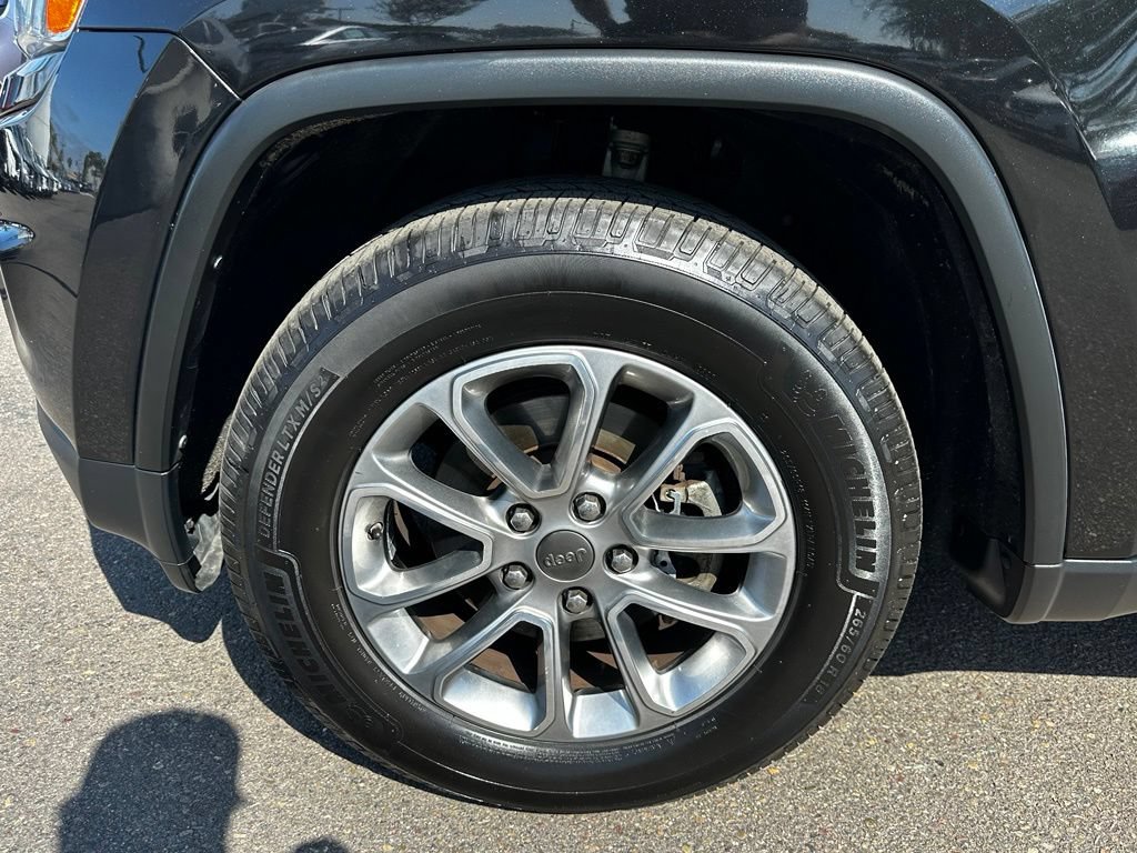 Used 2016 Jeep Grand Cherokee Limited AWD/4WD image 11
