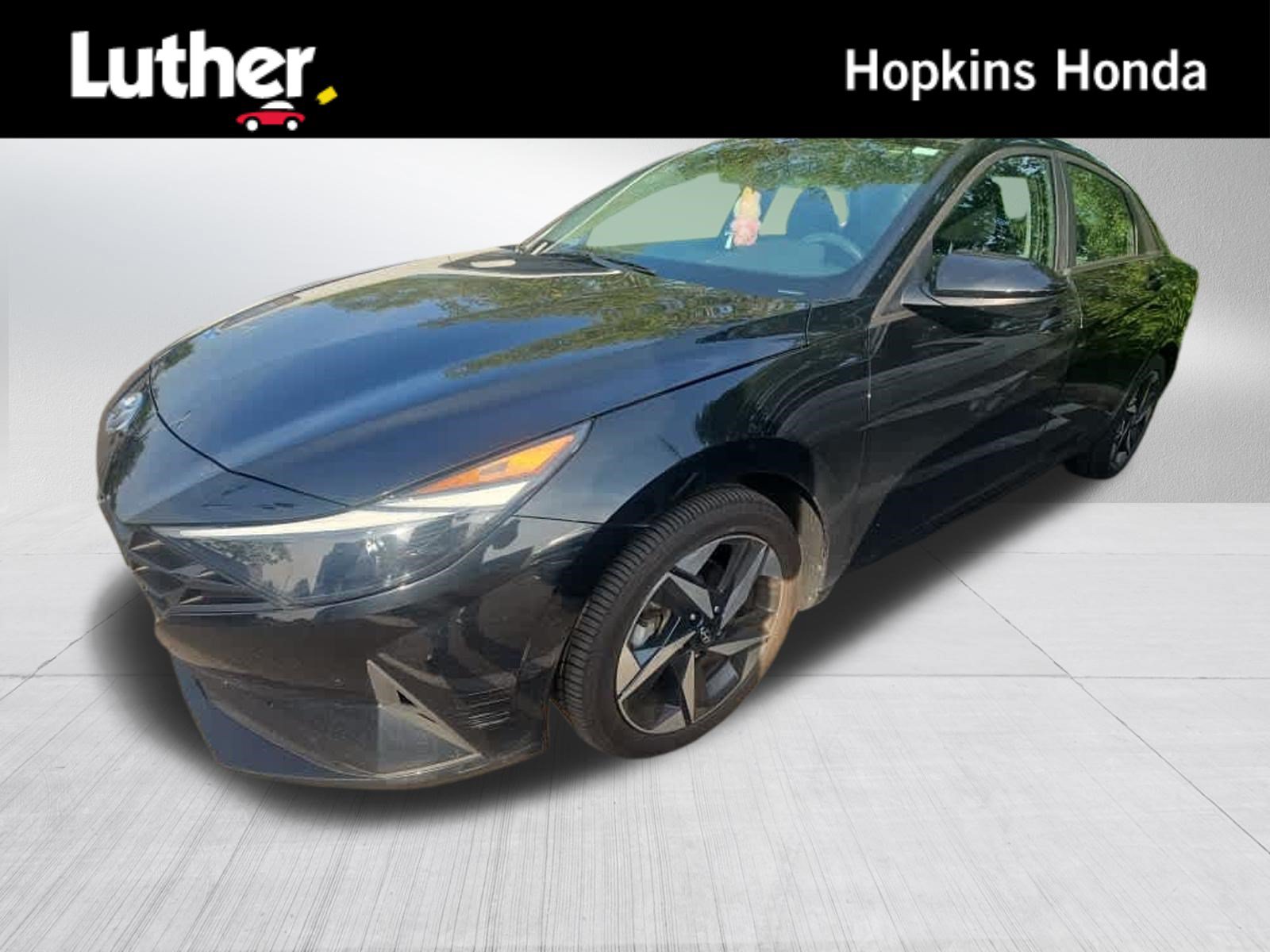 Used 2023 Hyundai Elantra SEL w/ Convenience Package FWD video 1