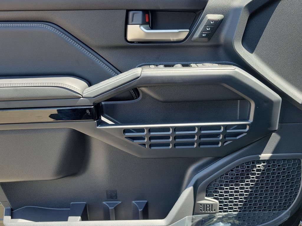 New 2026 Toyota 4Runner Limited AWD/4WD image 21