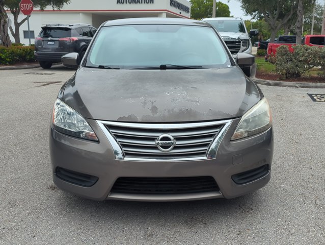 Used 2015 Nissan Sentra SV FWD image 2
