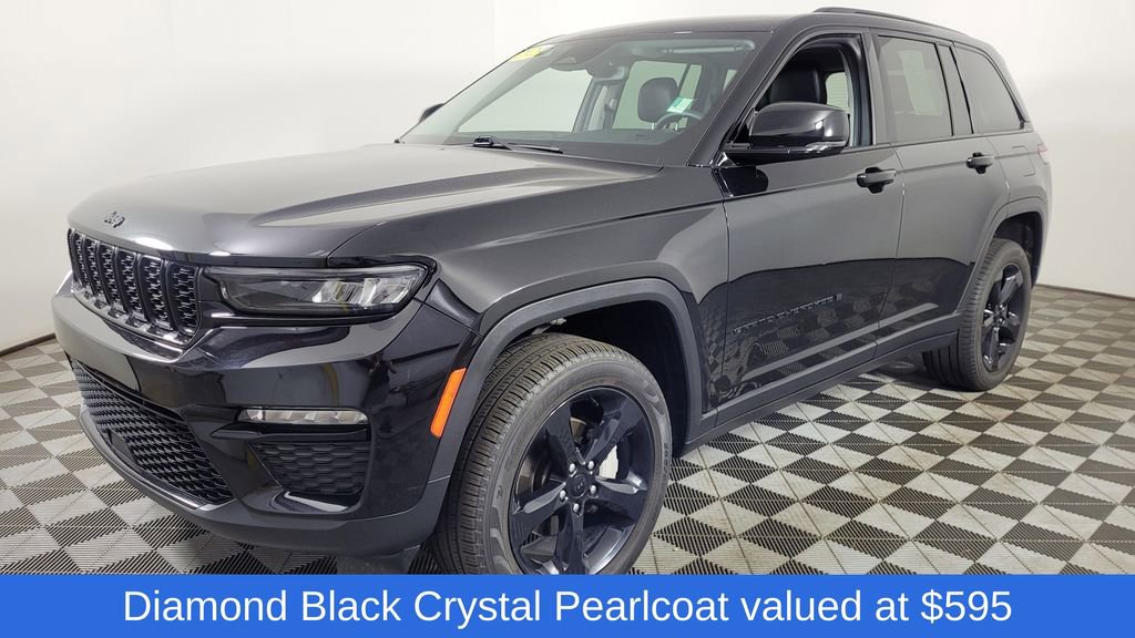 Used 2023 Jeep Grand Cherokee Limited w/ Black Appearance Package image 3