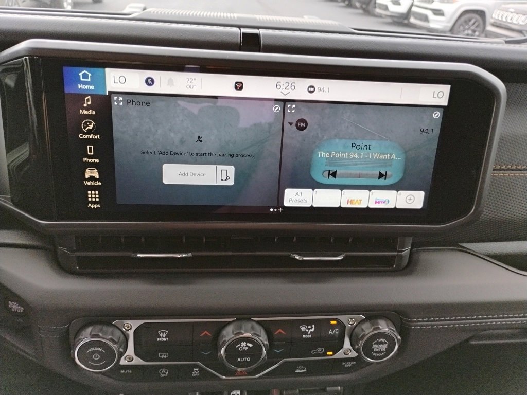 New 2025 Jeep Gladiator Mojave image 25