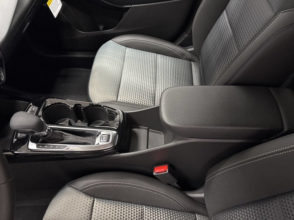 New 2026 Chevrolet Trax LT w/ Driver Confidence Package FWD image 16