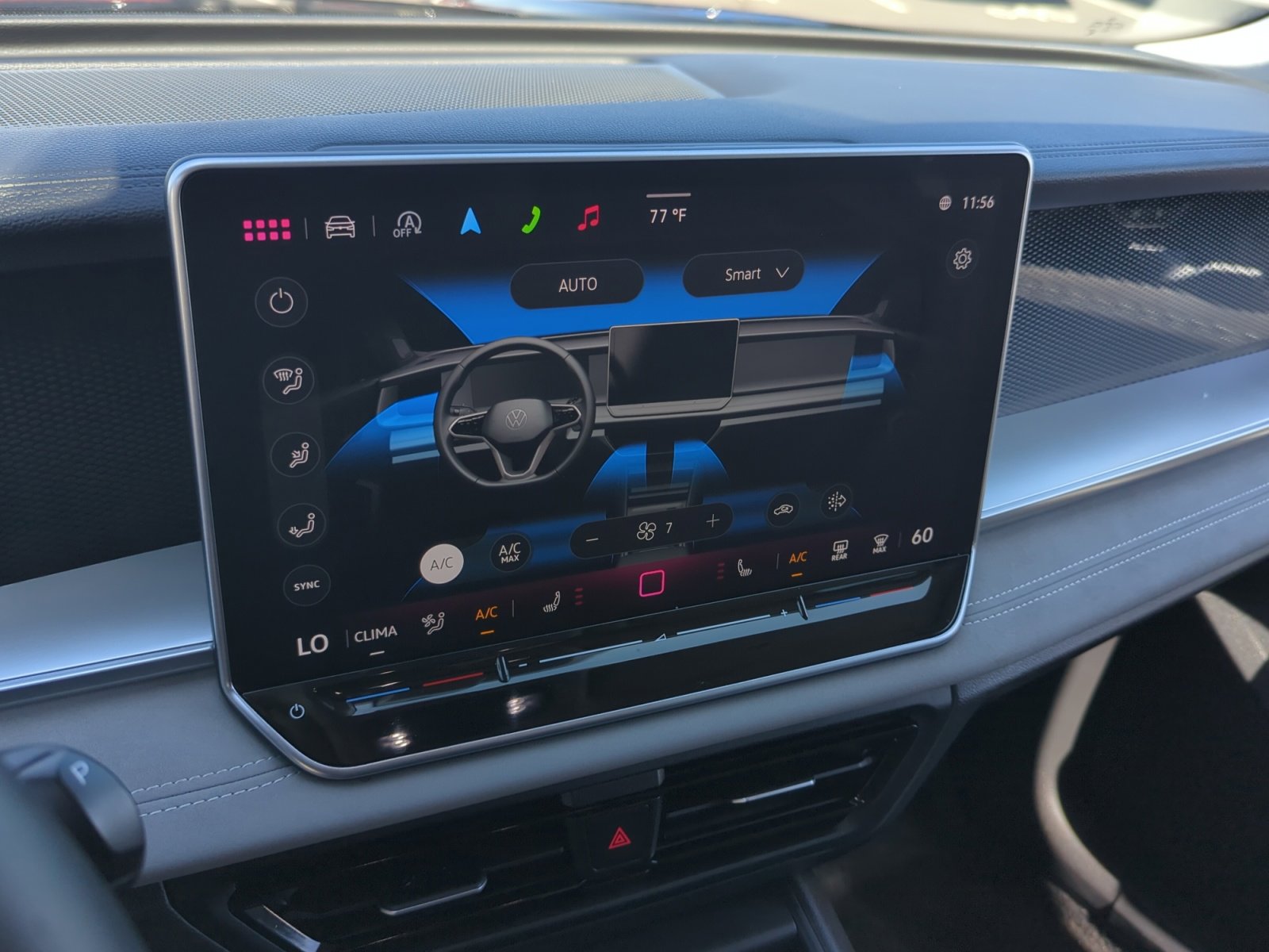 Used 2025 Volkswagen Tiguan SE image 26