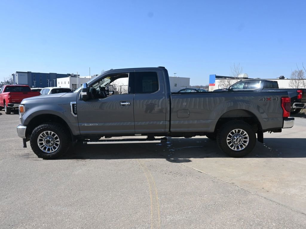 Used 2022 Ford F350 XLT w/ XLT Premium Package image 6