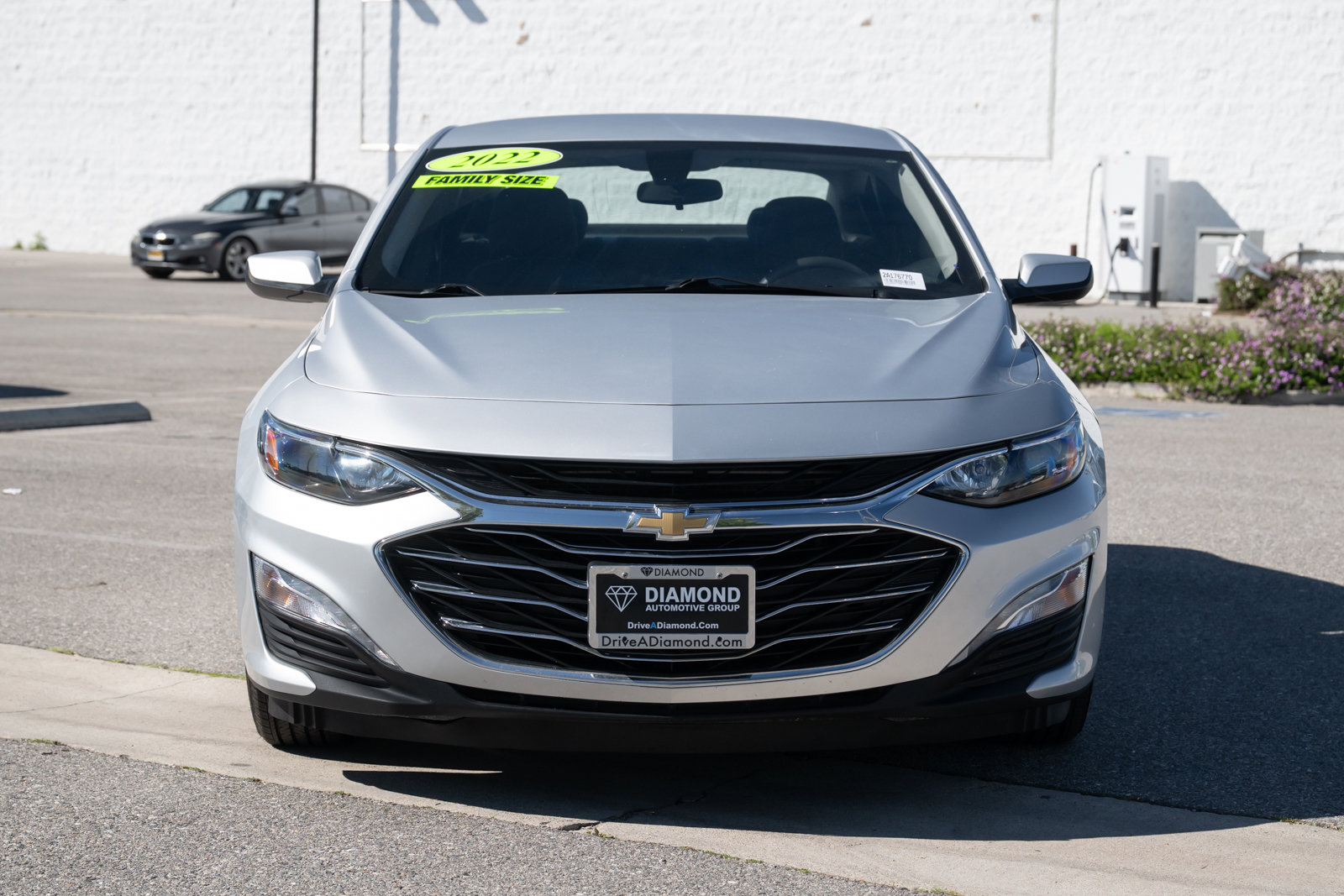 Used 2022 Chevrolet Malibu LT image 2