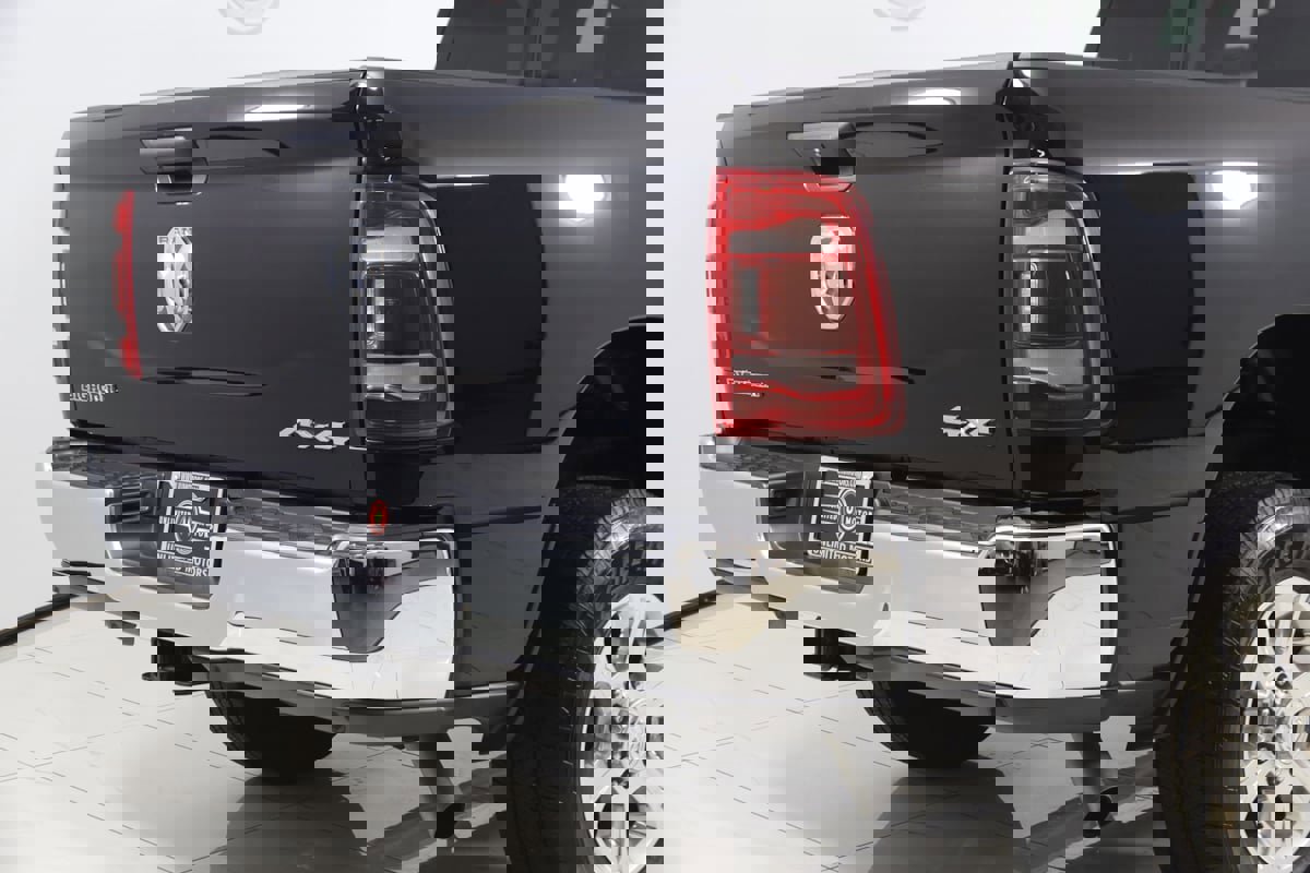 Used 2024 RAM 2500 Big Horn w/ Level 2 Equipment Group AWD/4WD image 42