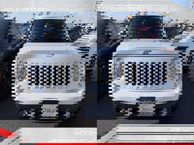 Used 2016 Jeep Patriot Sport w/ Power Value Group FWD image 3