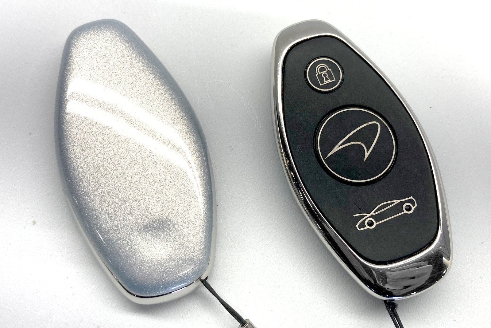 Used 2025 McLaren 750S Spider RWD image 46