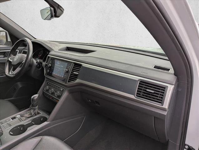 Used 2021 Volkswagen Atlas Cross Sport SE w/ Panoramic Sunroof Package image 27