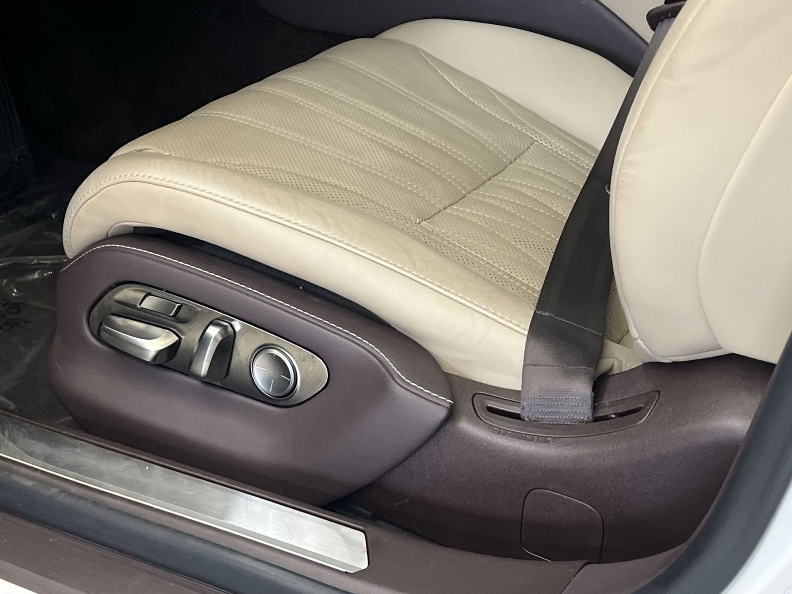 Used 2018 Lexus LS 500 AWD image 12