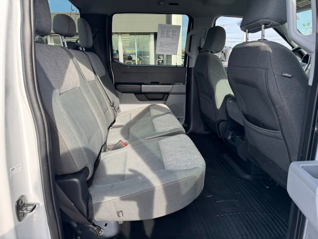 Used 2024 Ford F350 XLT AWD/4WD image 27