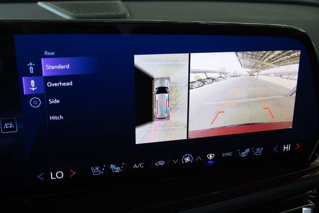 Used 2024 Chevrolet Traverse RS w/ LPO, Floor Liner Package image 20