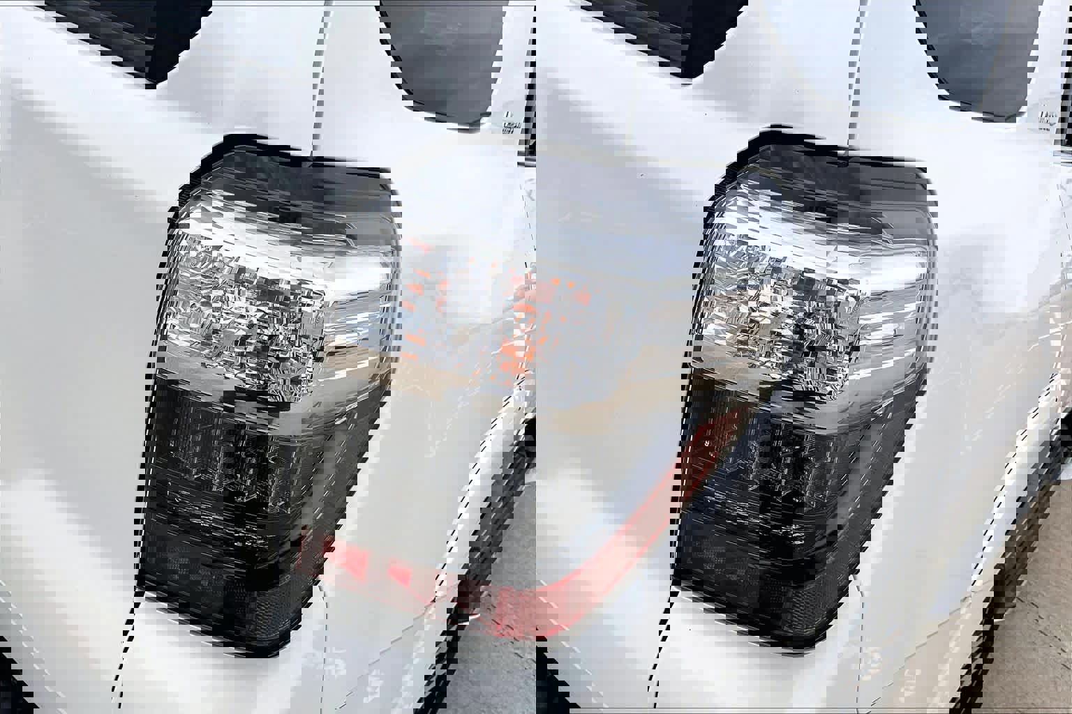 Used 2018 Toyota 4Runner Limited RWD image 26