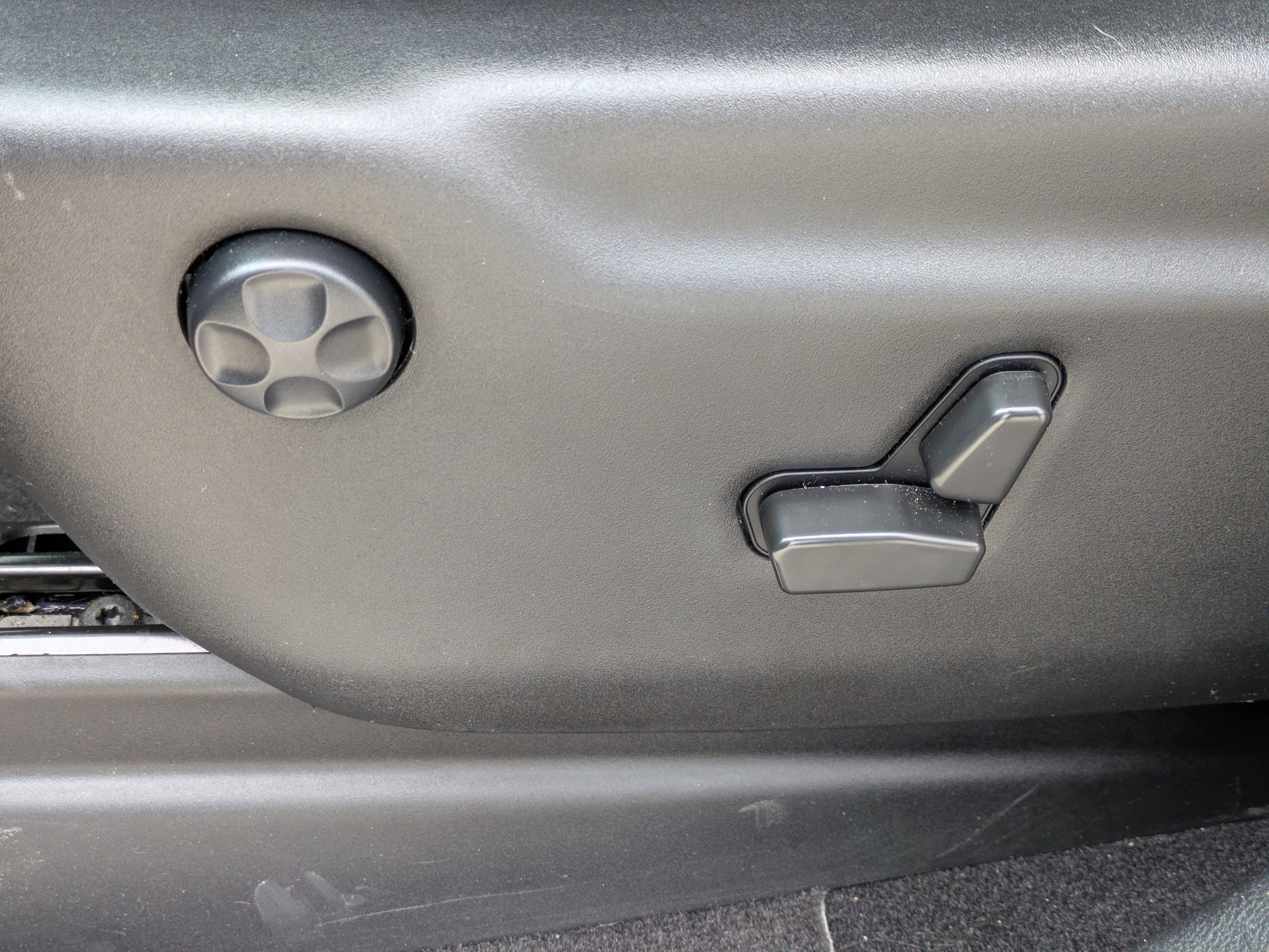 Used 2021 Dodge Durango R/T w/ Blacktop Package image 18