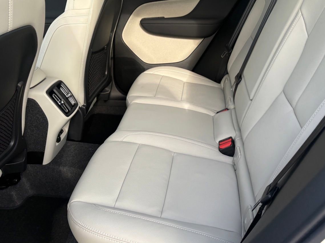 New 2026 Volvo XC40 B5 Plus w/ Protection Package Premier image 24