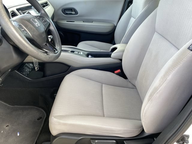 Used 2018 Honda HR-V LX image 17