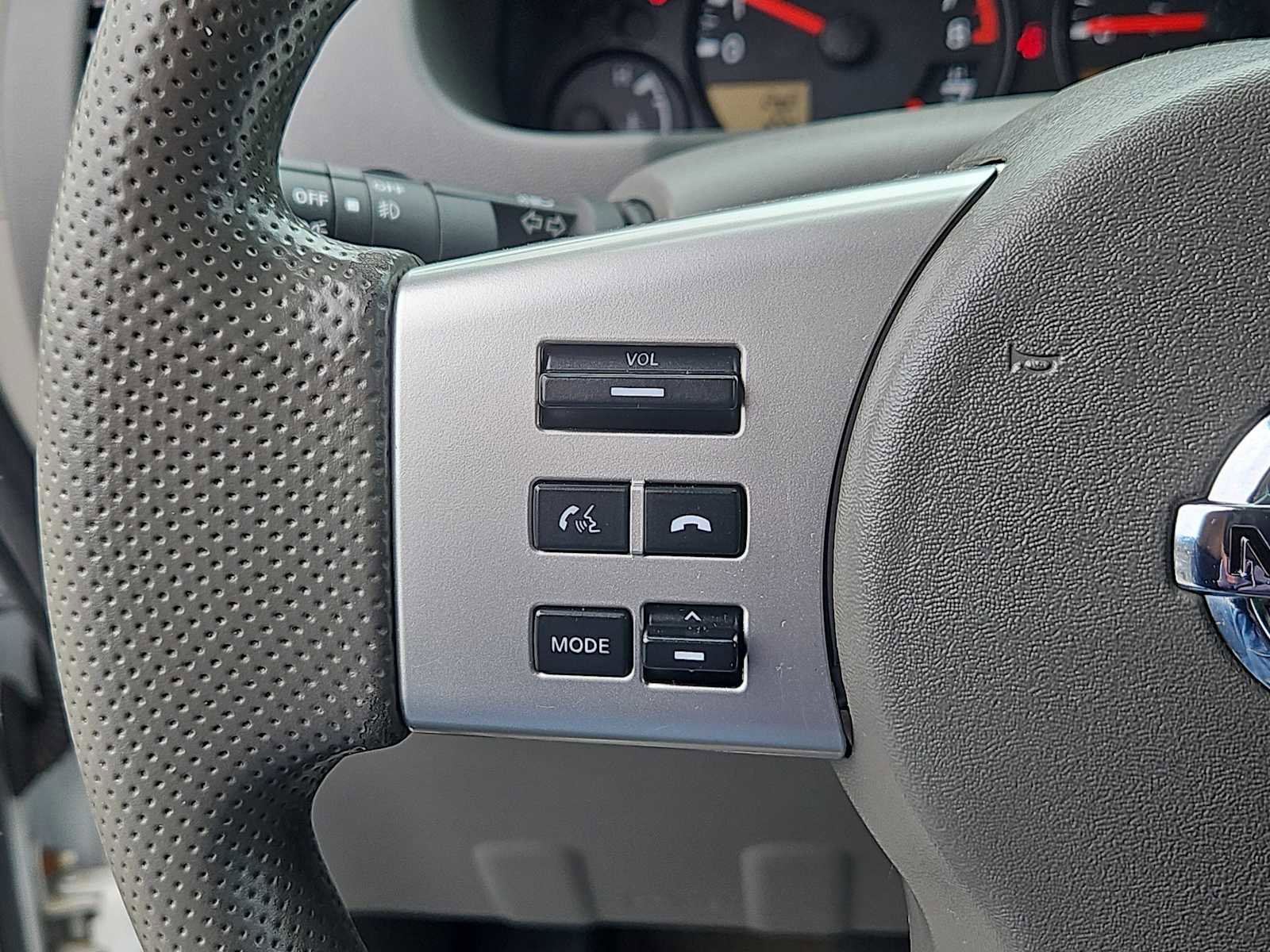 Used 2015 Nissan Frontier SV w/ SV Value Truck Package image 18