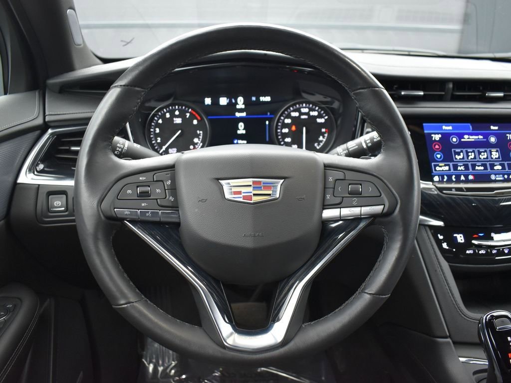 Certified 2024 Cadillac XT6 Premium Luxury w/ Technology Package image 15