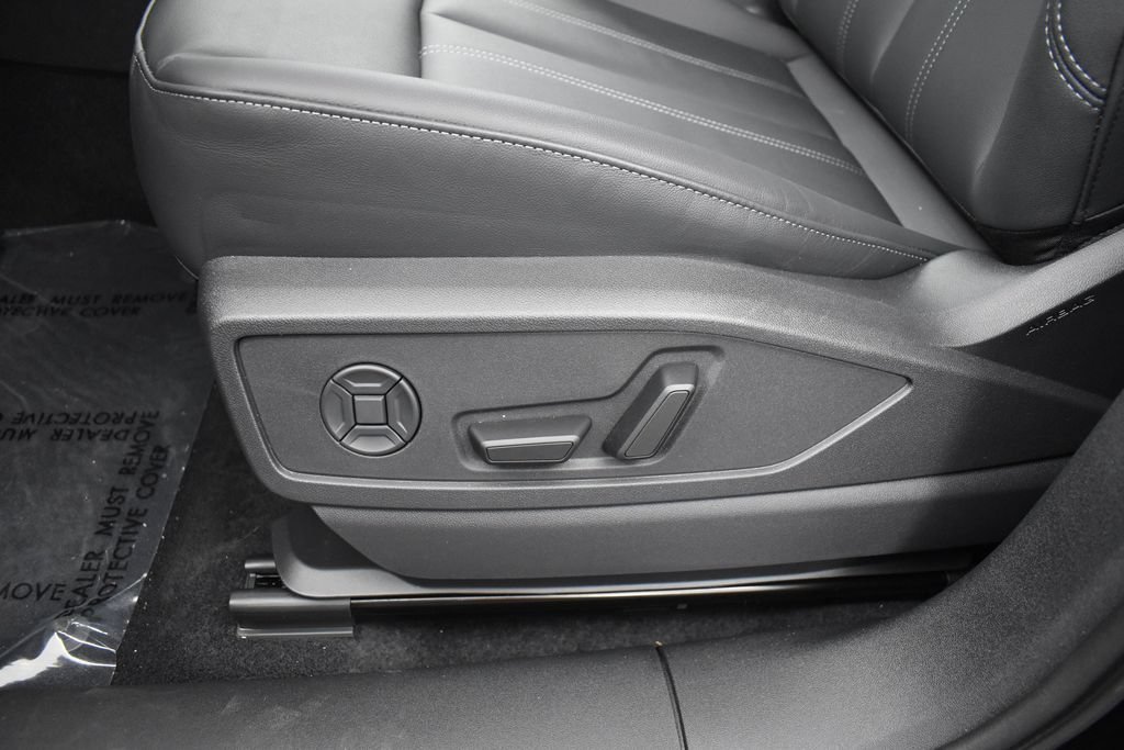 New 2026 Audi Q5 Premium AWD/4WD image 8
